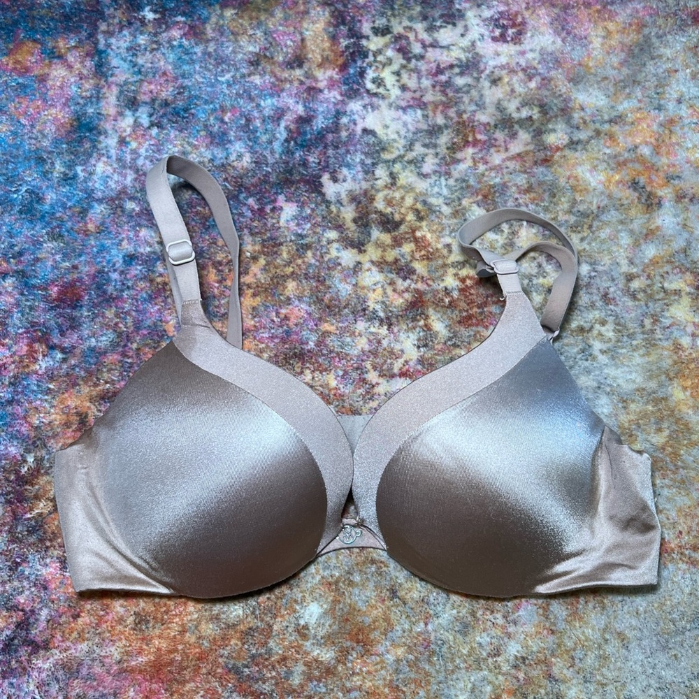 Victoria's Secret Tan Underwire Bra Add 2 Cups Push up